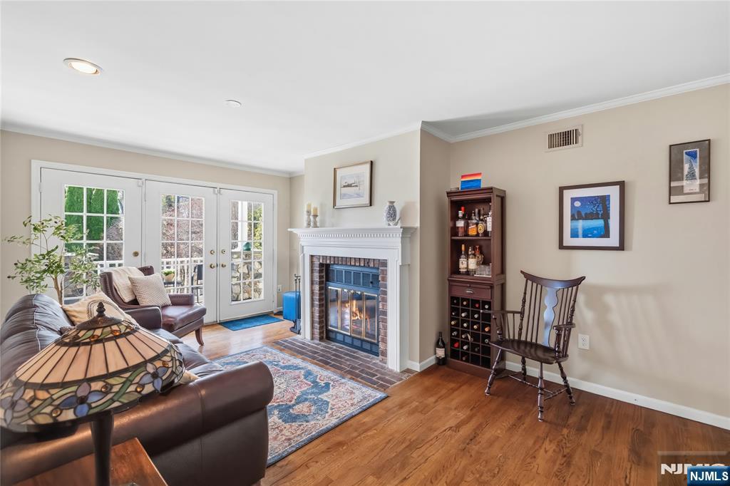 43 Hering Road