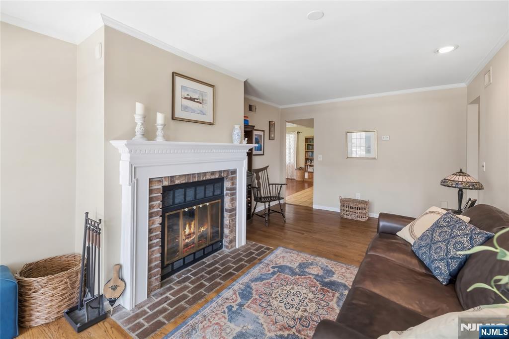 43 Hering Road