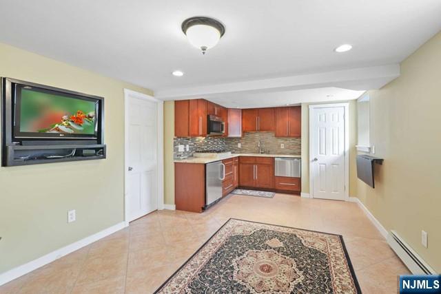 39 Springfield Avenue 1st Floor