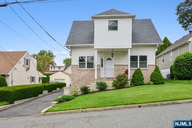 39 Springfield Avenue 1st Floor