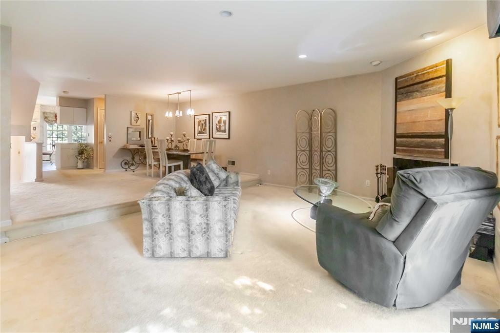 30 Jordan Drive