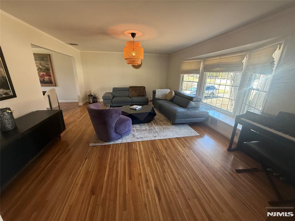 60 Eileen Drive