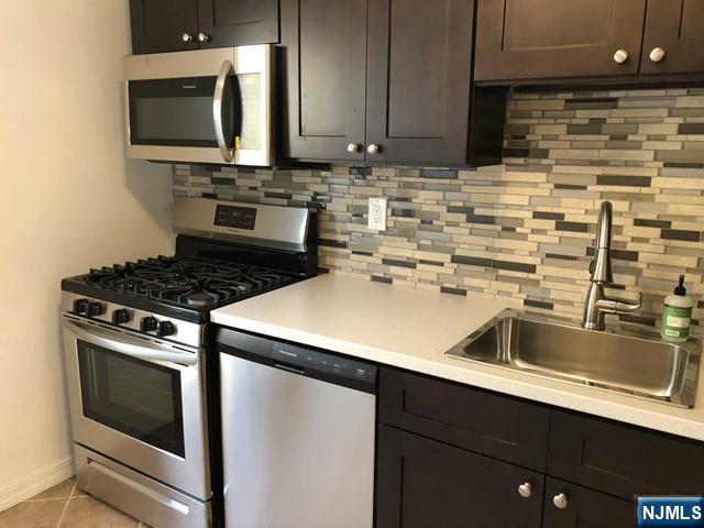 2205 N Central Road 5A