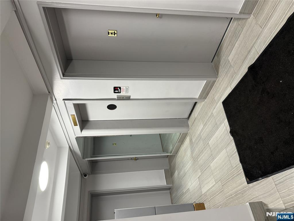 2205 N Central Road 5A