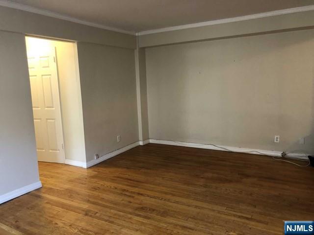 2205 N Central Road 5A