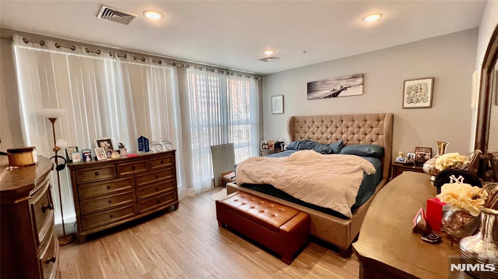 140 Overlook Avenue C 2