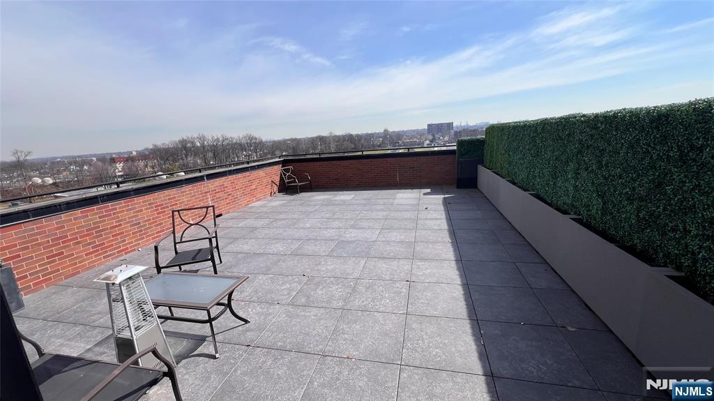 140 Overlook Avenue C 2