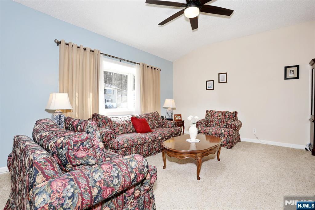 79 Highview Terrace