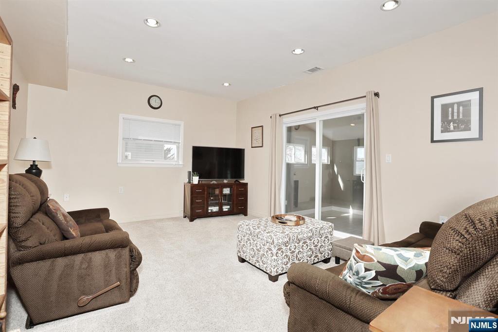 79 Highview Terrace