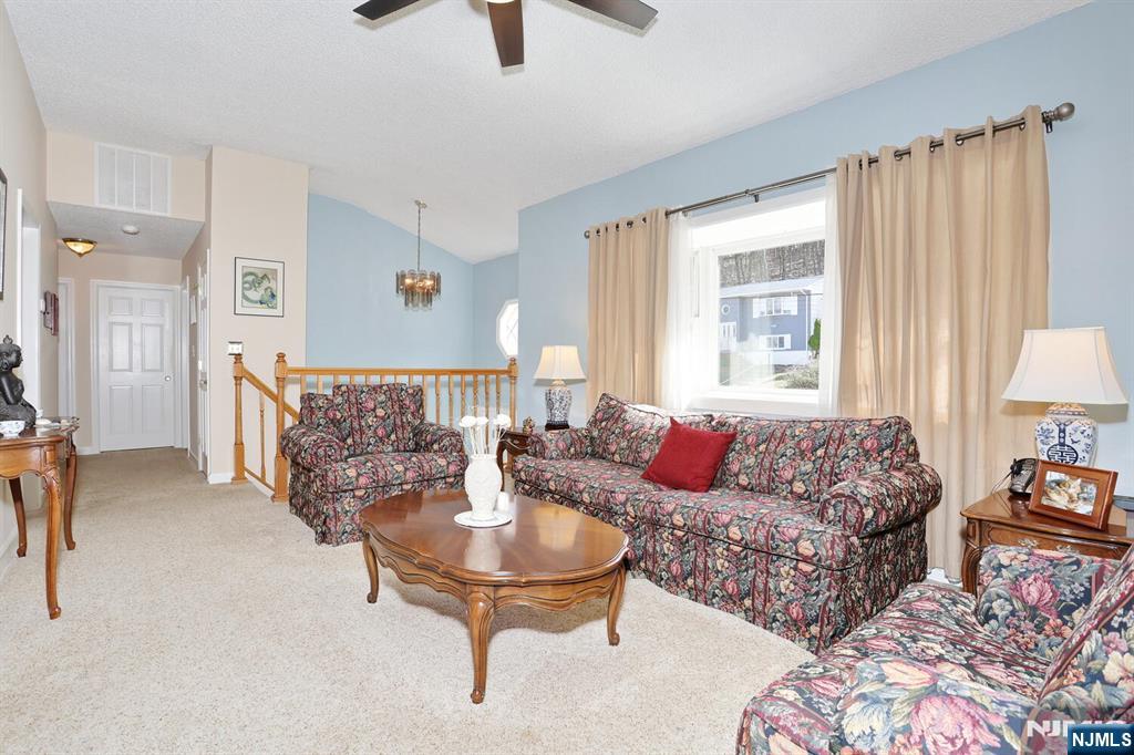 79 Highview Terrace