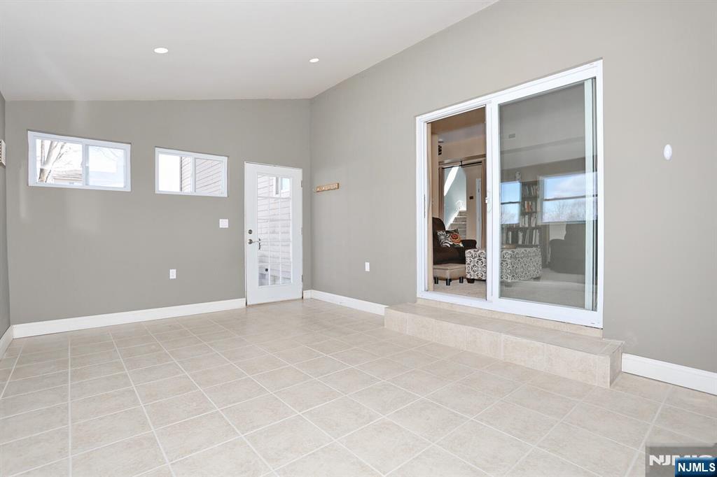 79 Highview Terrace