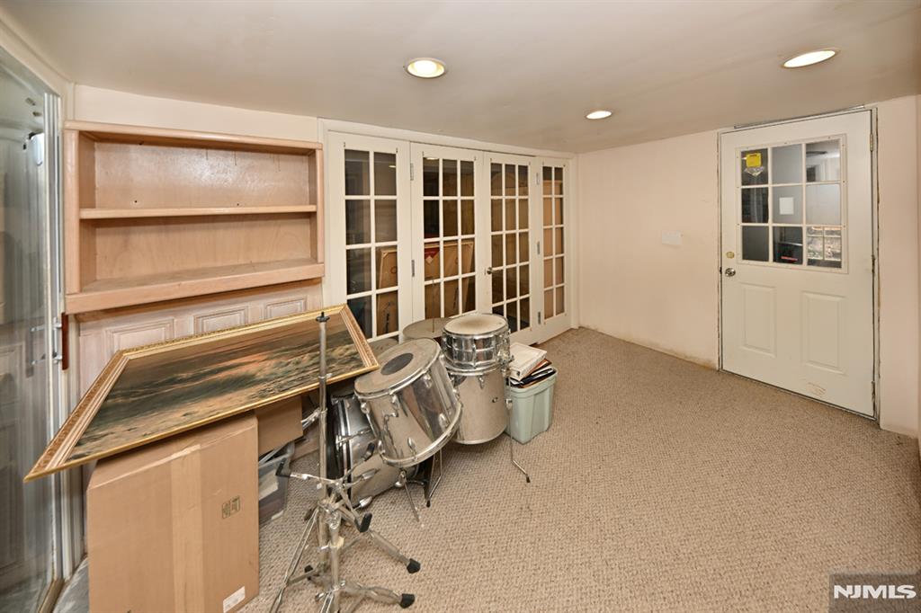 2604 Cleveland Avenue