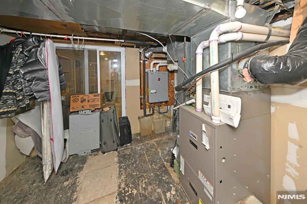 2604 Cleveland Avenue