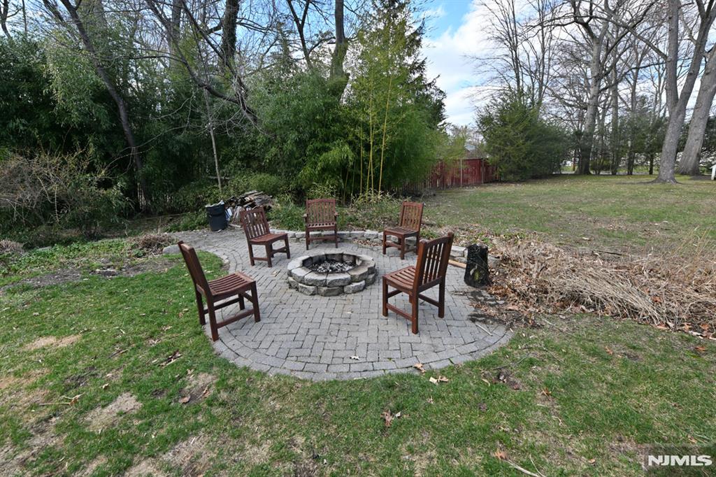 2604 Cleveland Avenue