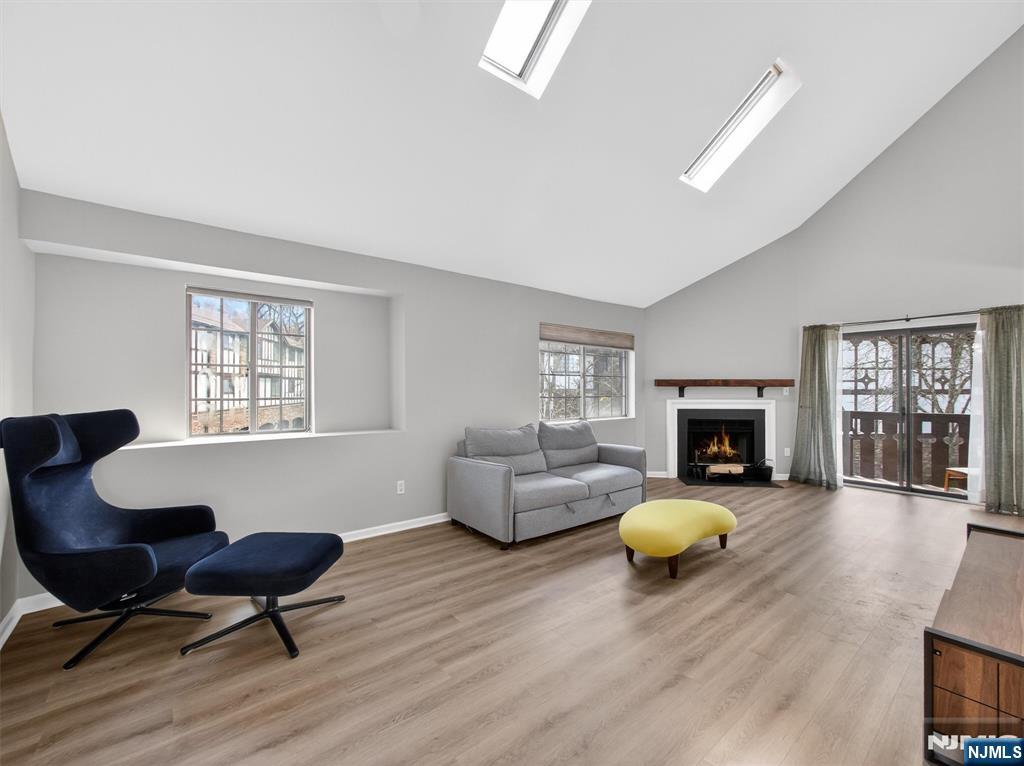 2506 Hemingway Lane