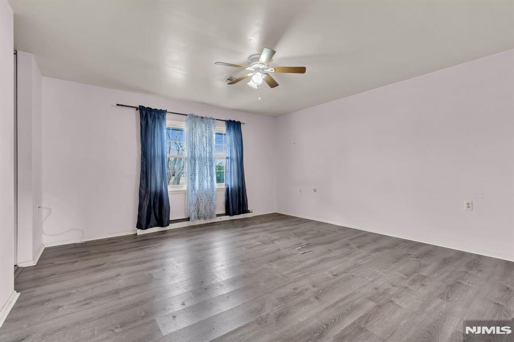 330A Canterbury Court 330 A