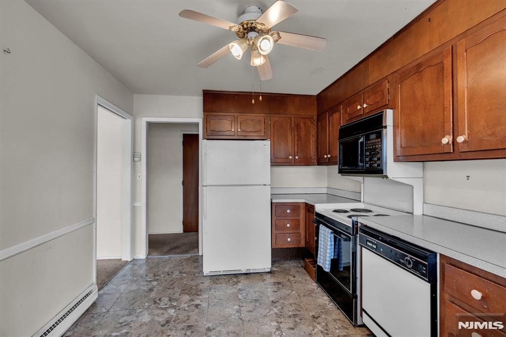 330A Canterbury Court 330 A