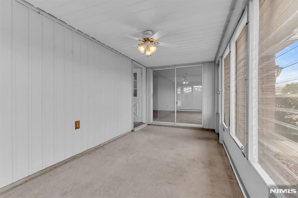 330A Canterbury Court 330 A