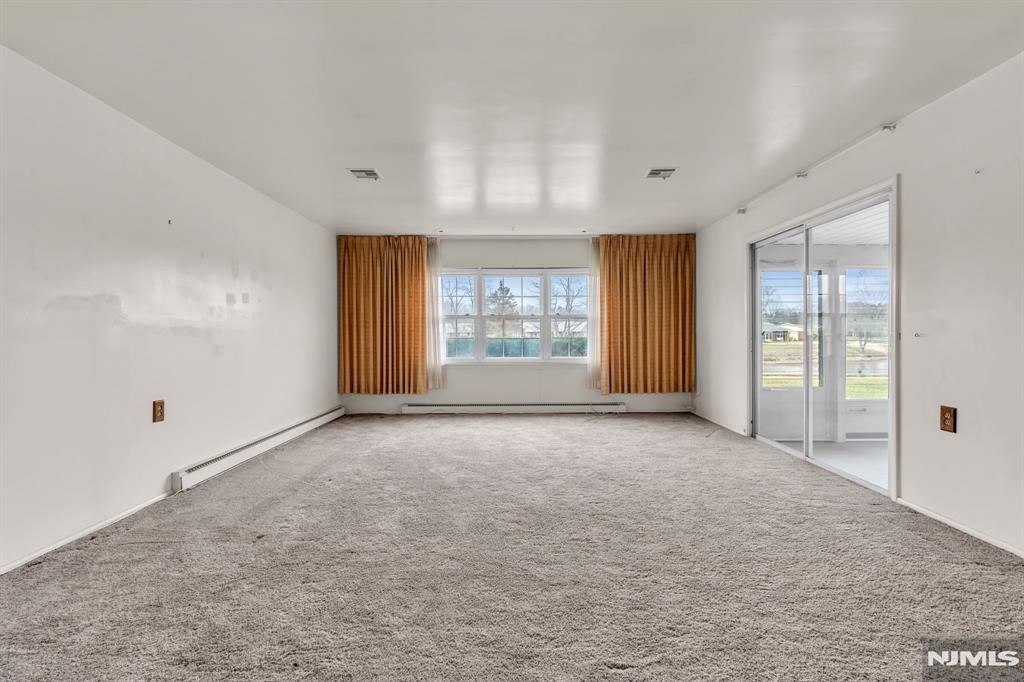 330A Canterbury Court 330 A