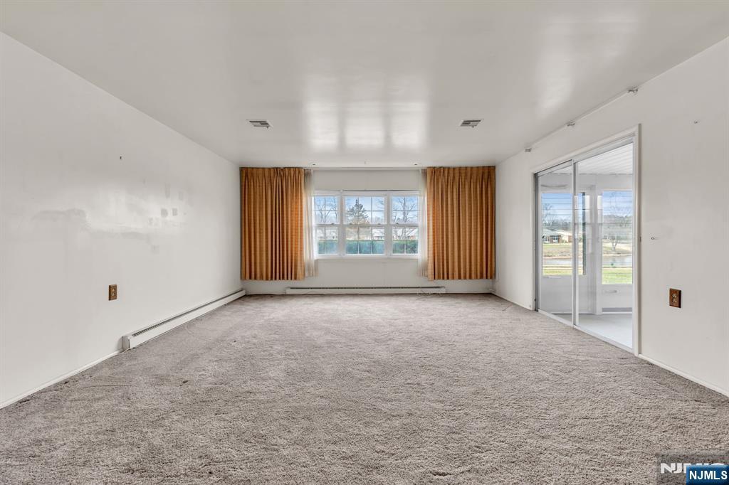 330A Canterbury Court 330 A