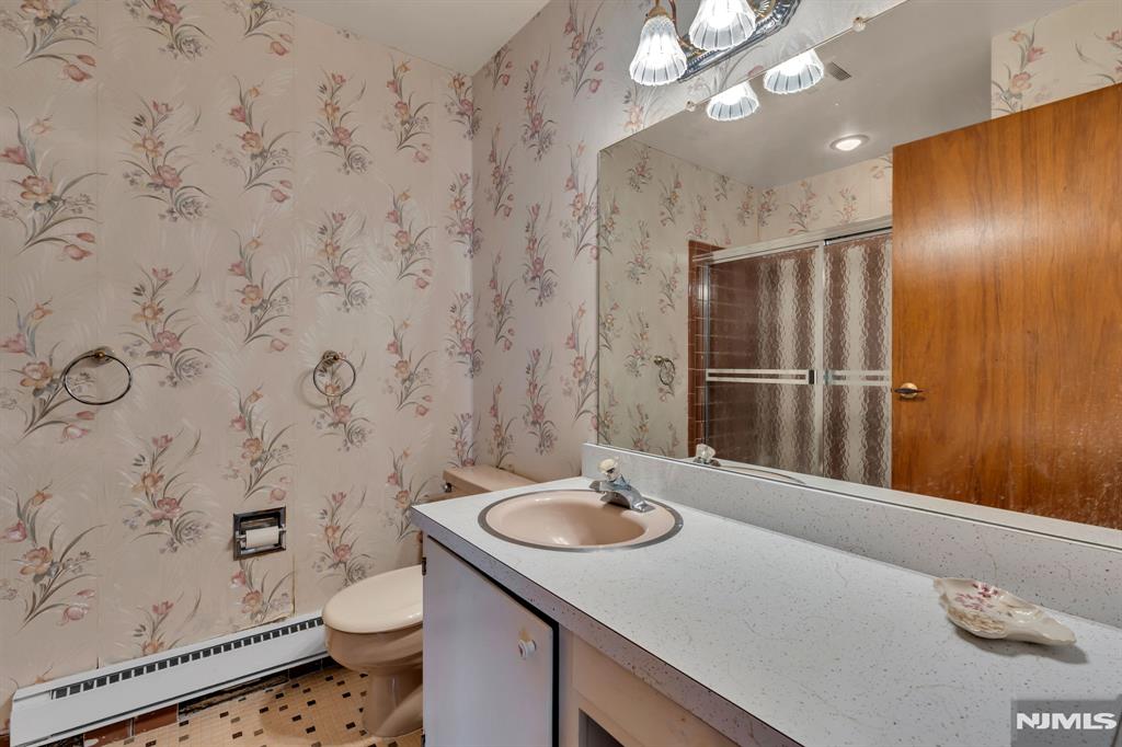 330A Canterbury Court 330 A