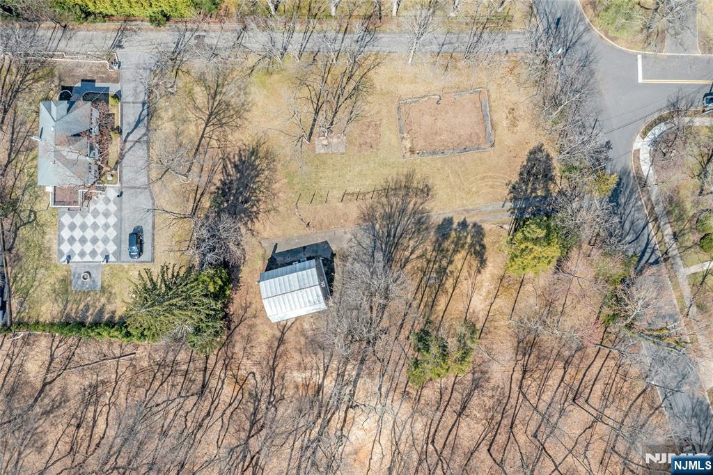 510 W Saddle River Road