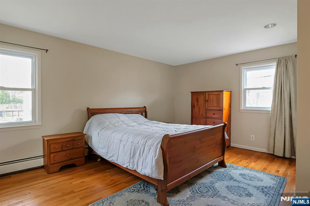 81 Queen Court