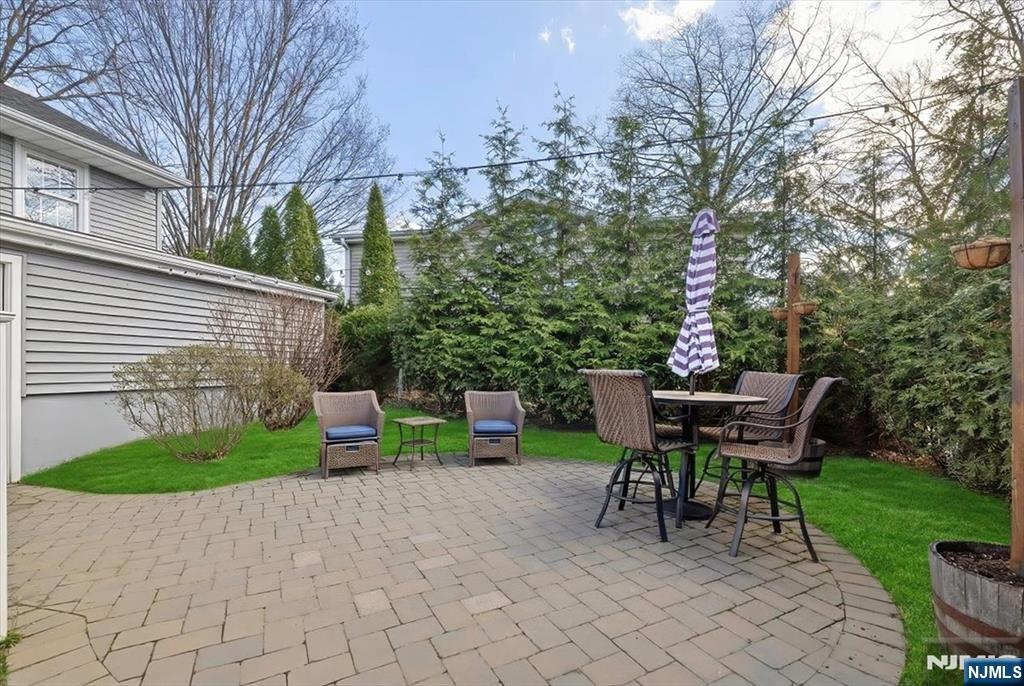 418 Fairfield Avenue