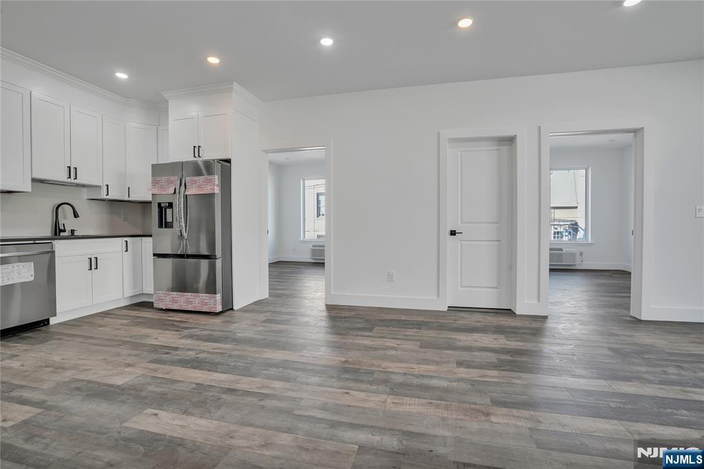 521 10th Street B2