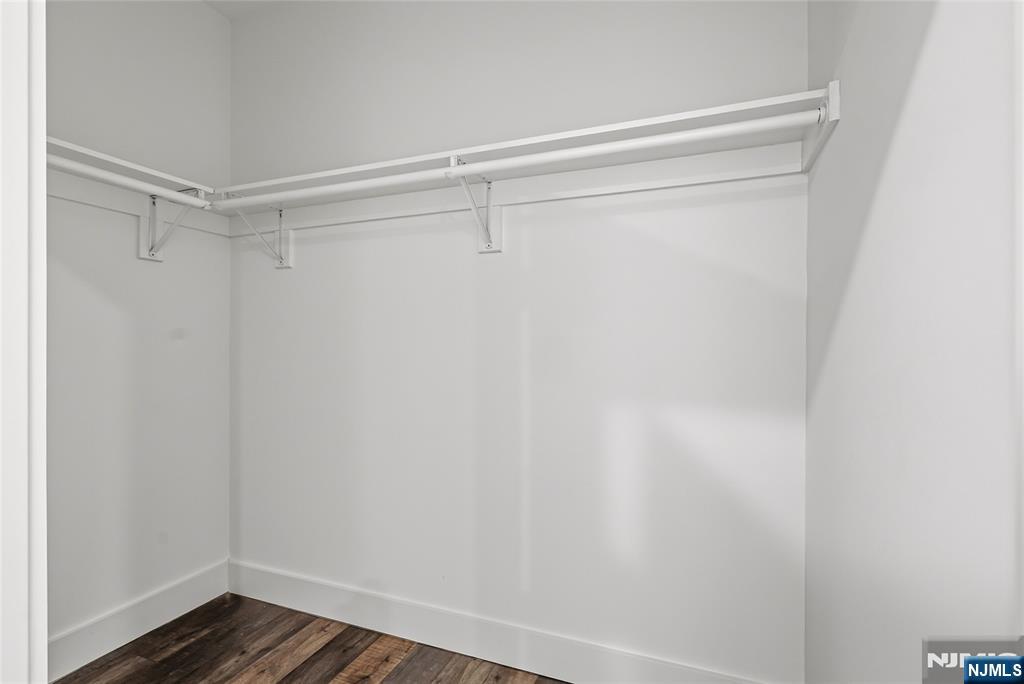 521 10th Street B2