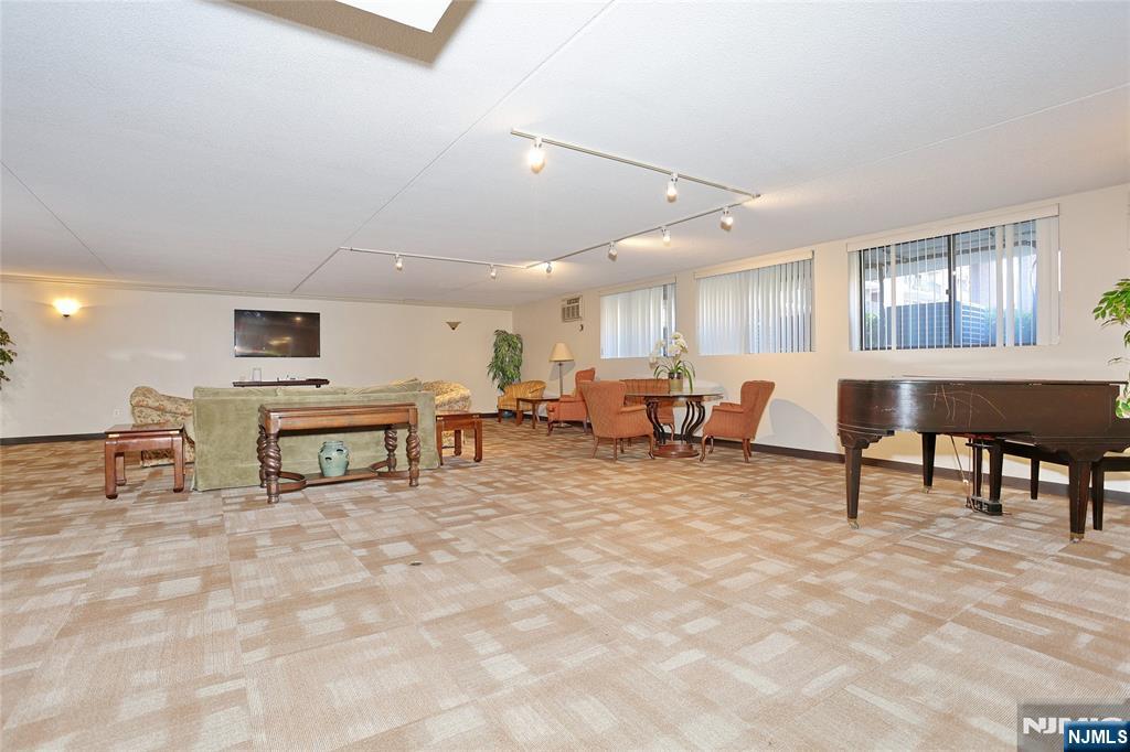 521 Piermont Avenue 306A