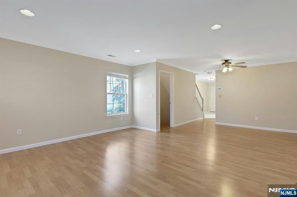 2109 Henry Court