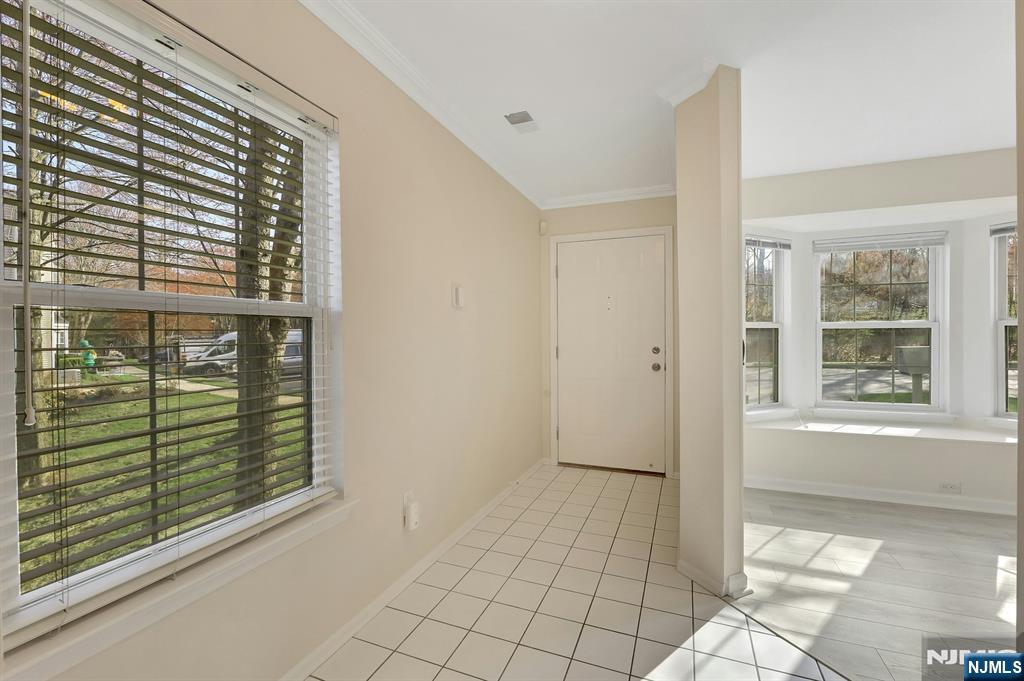 2109 Henry Court