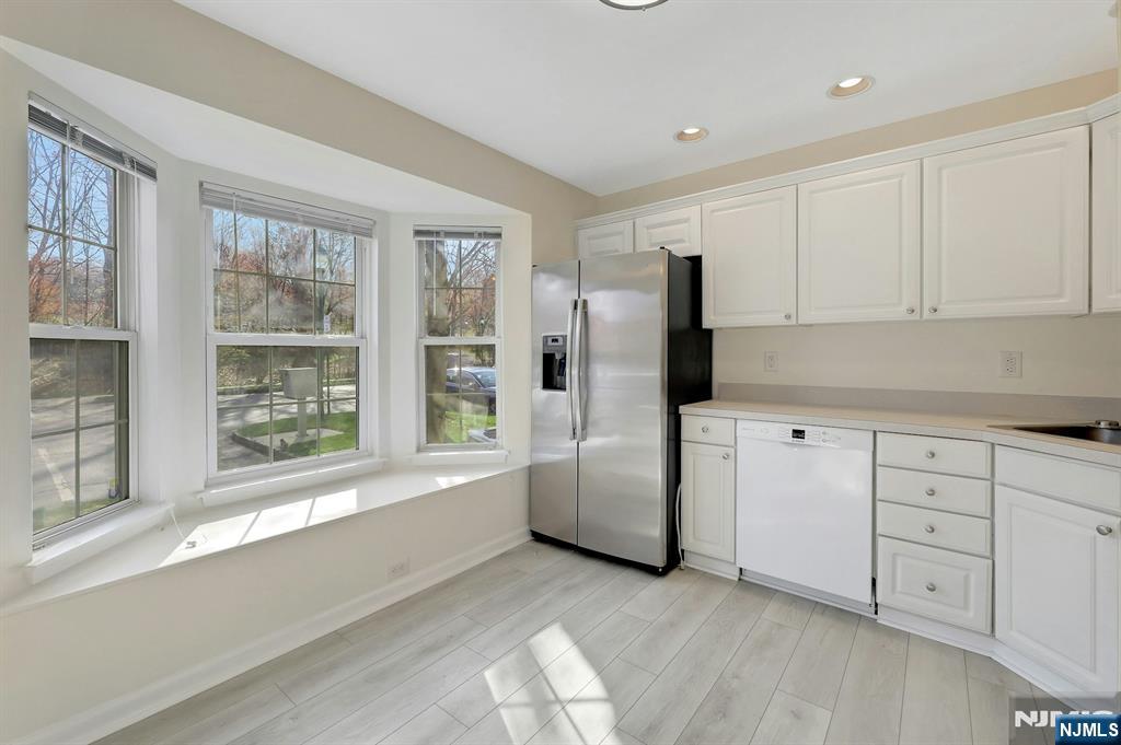 2109 Henry Court