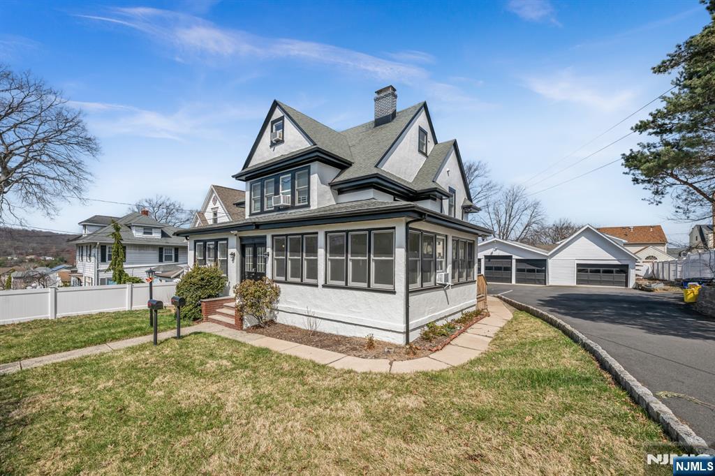 56 Mountain Avenue