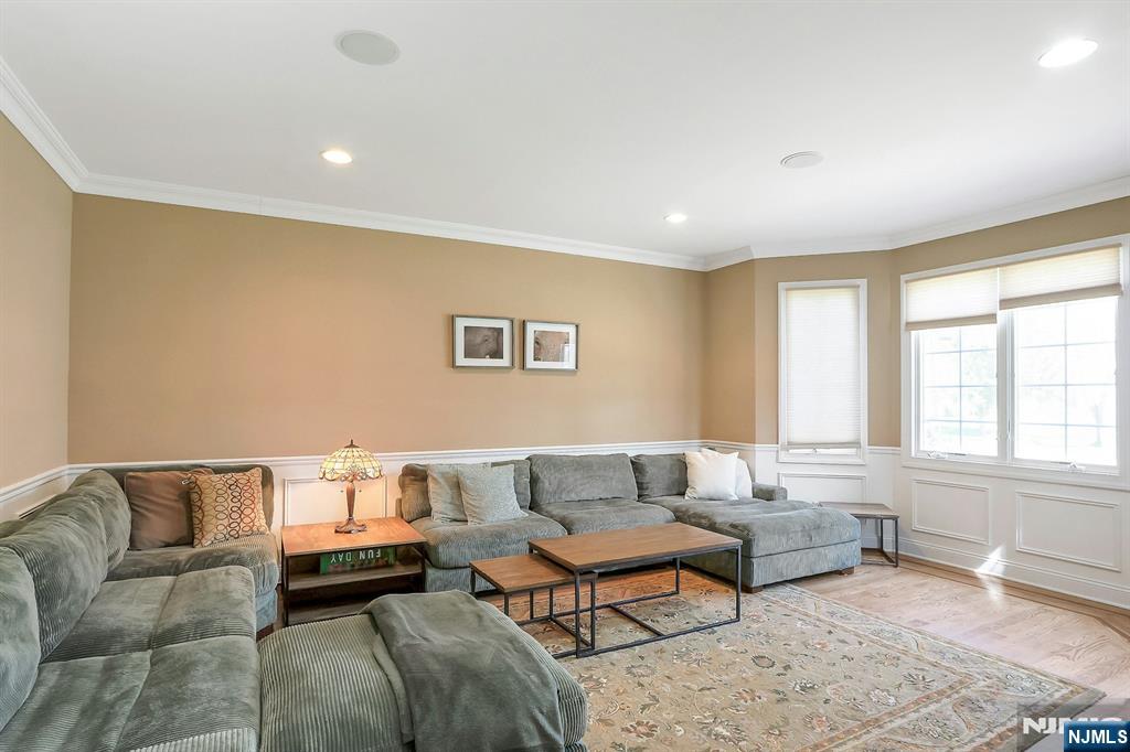 103 Ivy Lane