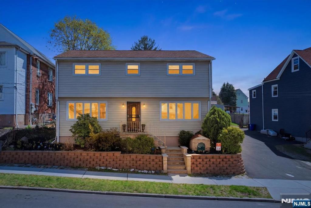 58 Mozart Street