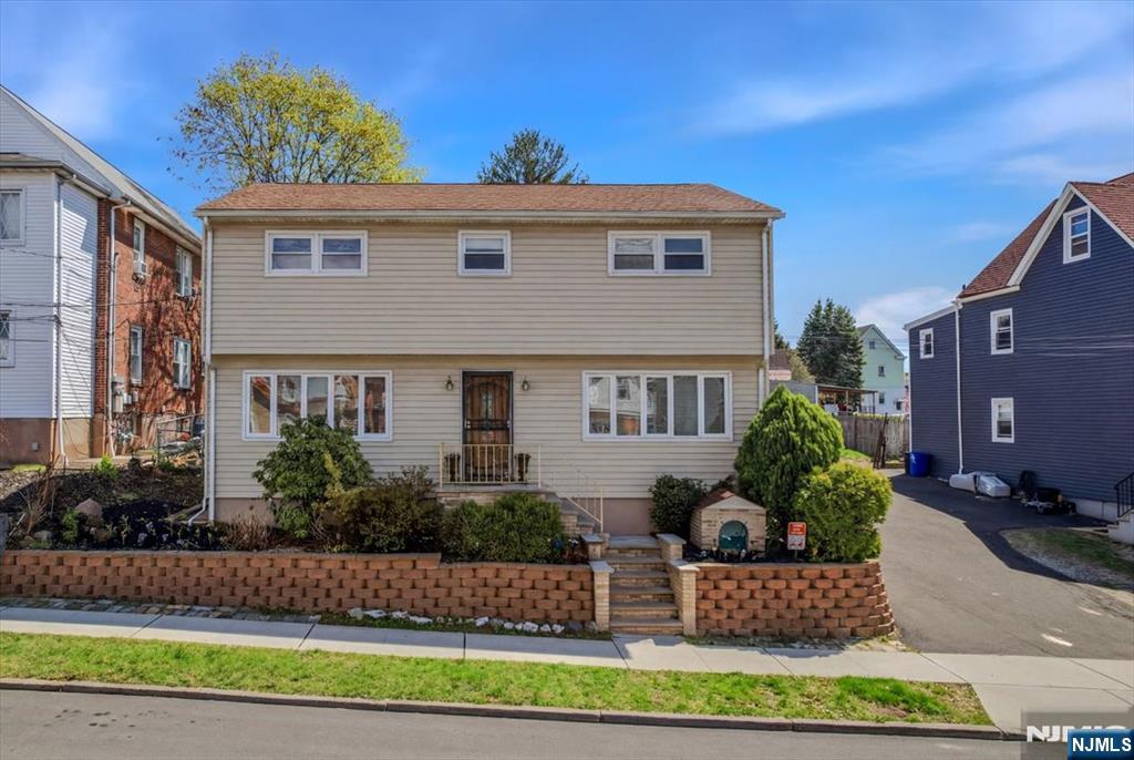 58 Mozart Street