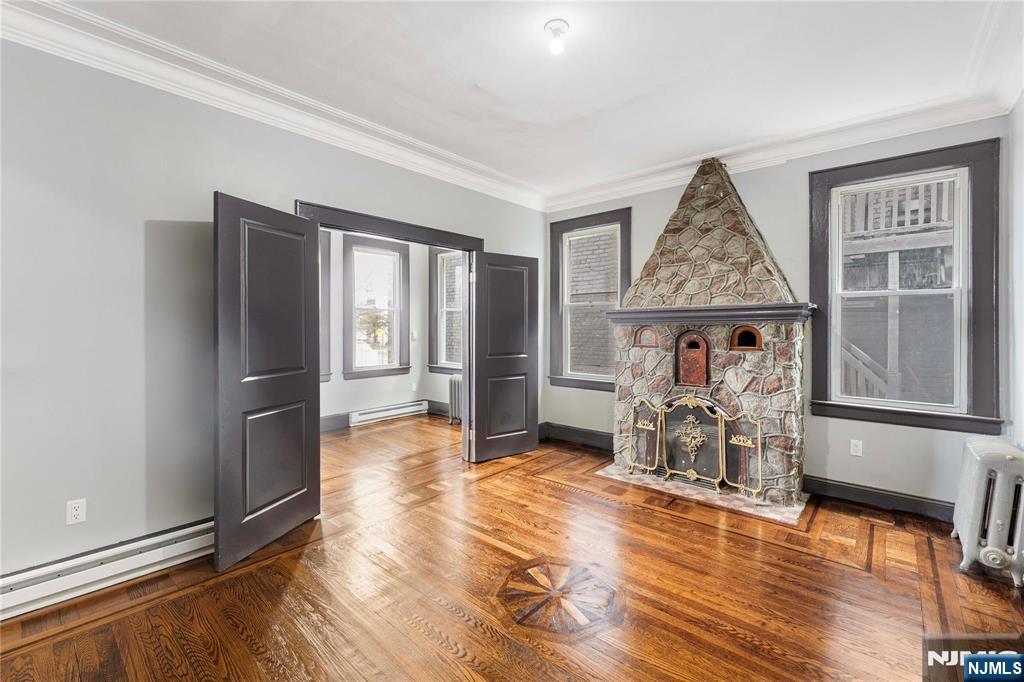135 Tremont Avenue