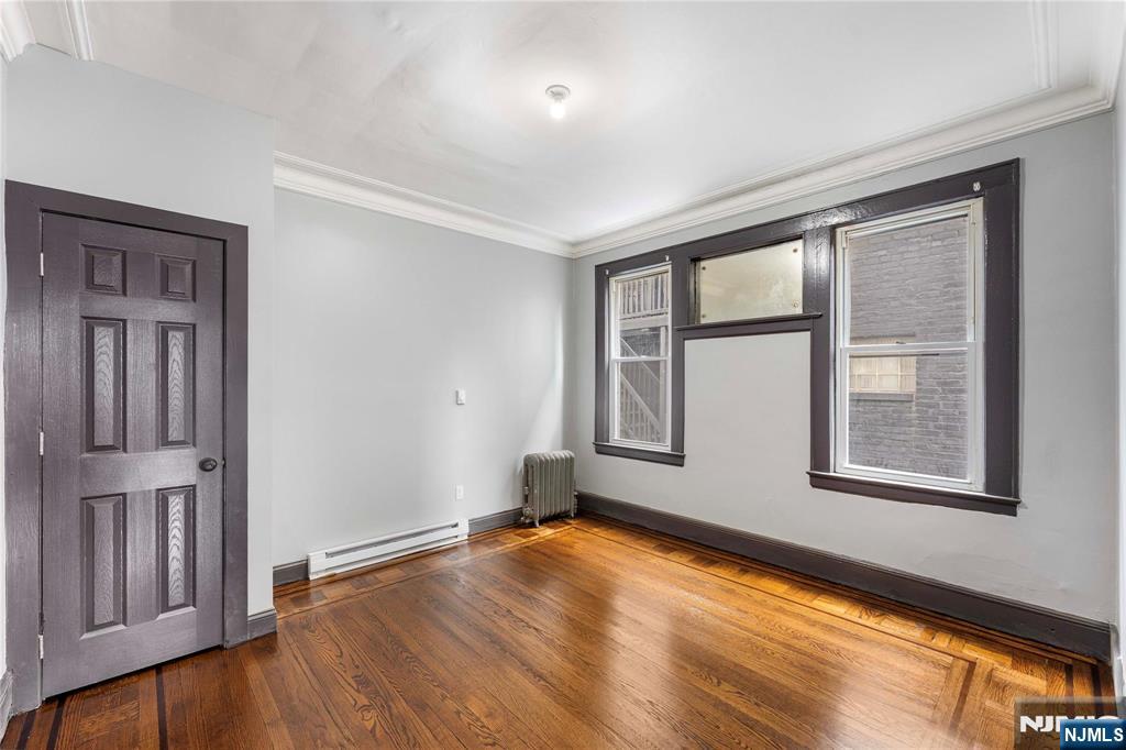 135 Tremont Avenue