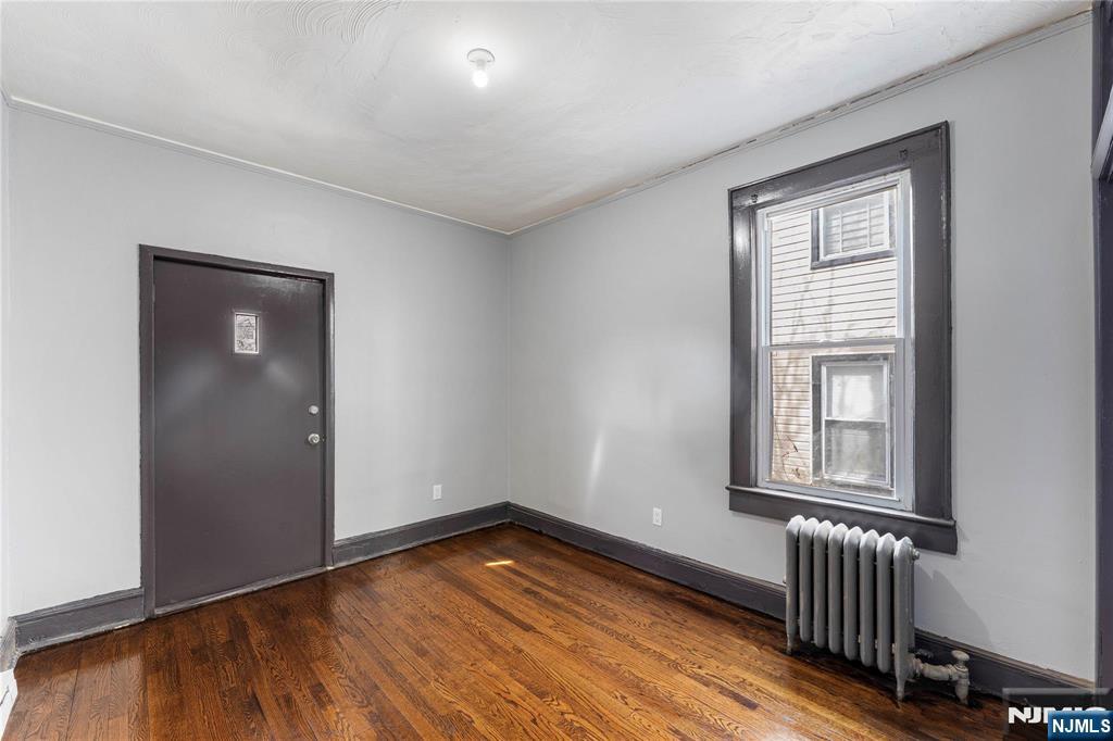135 Tremont Avenue