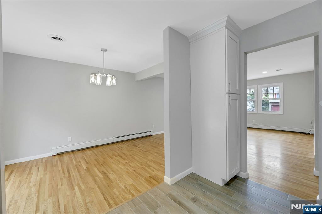 111 Moffatt Road