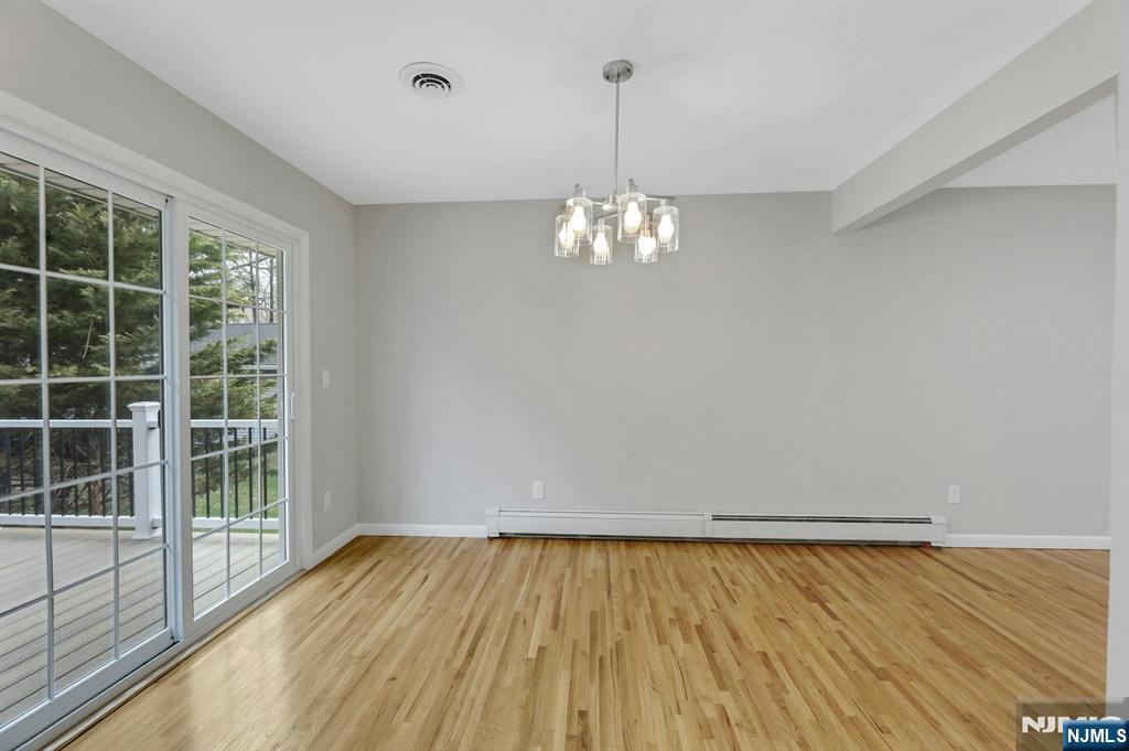 111 Moffatt Road