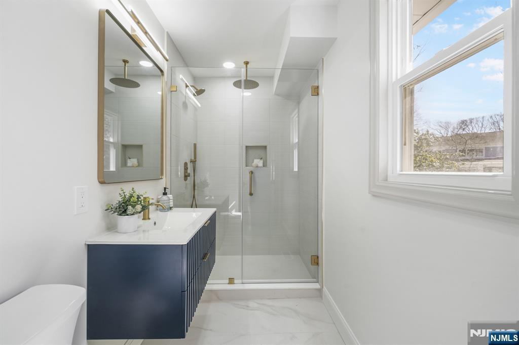 183 Wyckoff Avenue