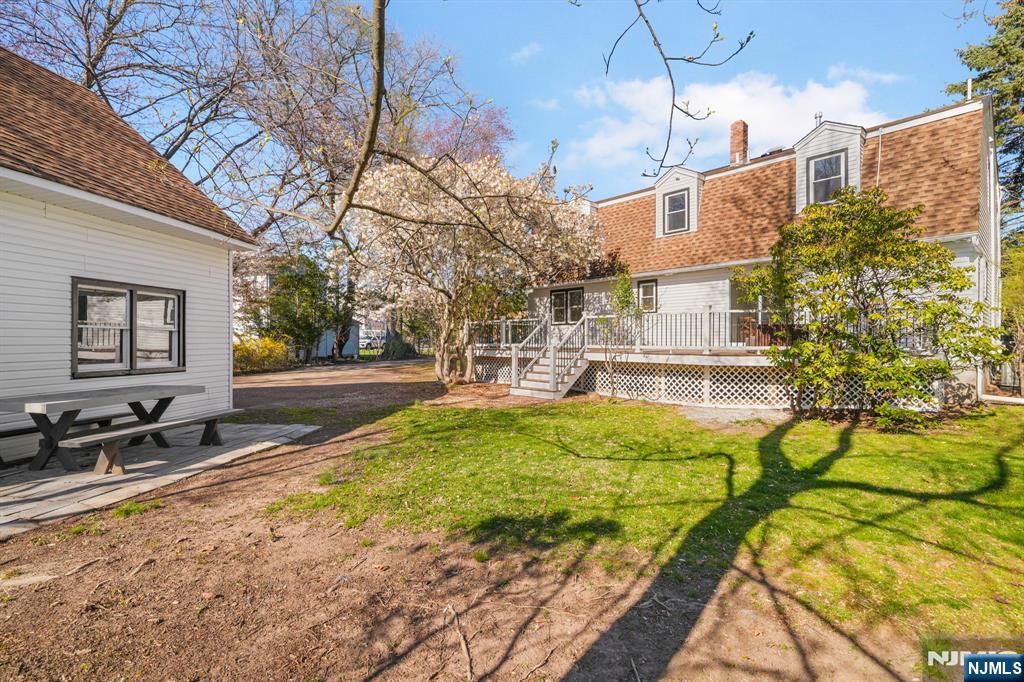 183 Wyckoff Avenue