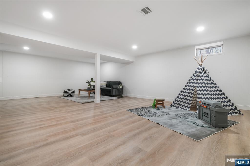 183 Wyckoff Avenue