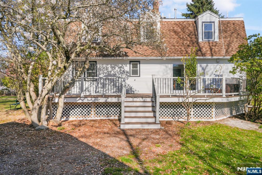 183 Wyckoff Avenue