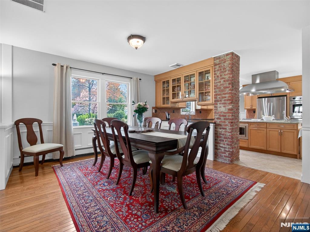 95 Clinton Avenue