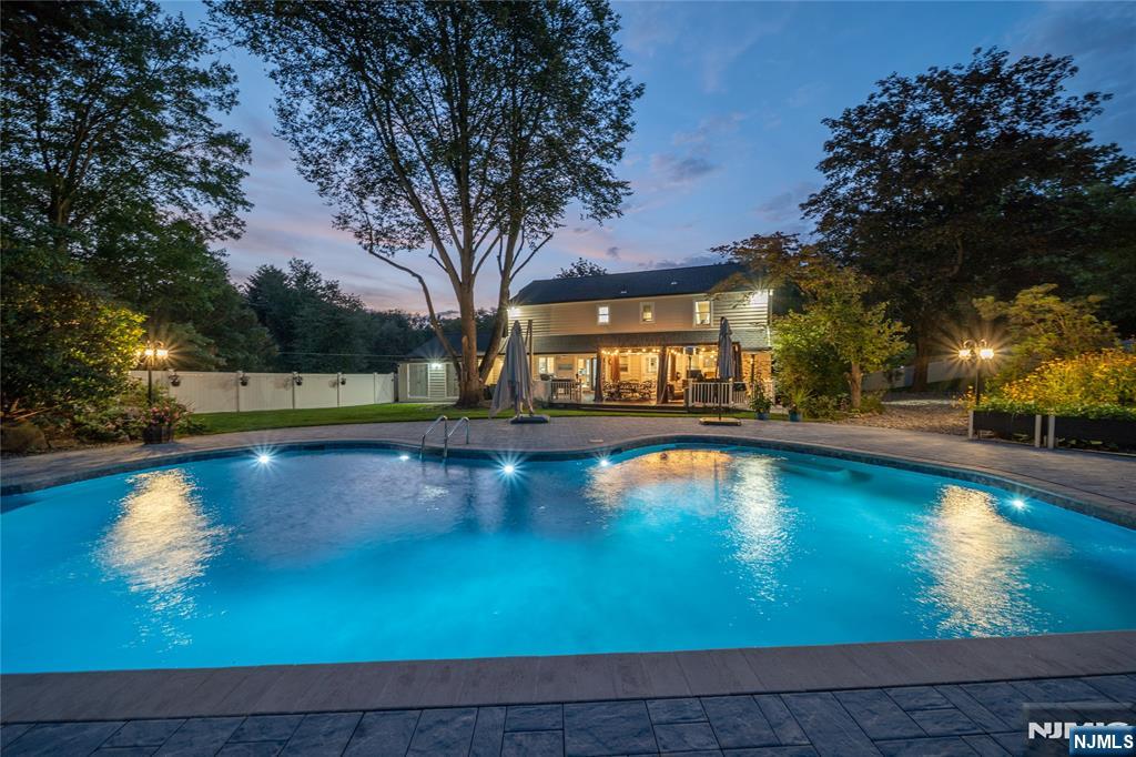 3 Osborne Court