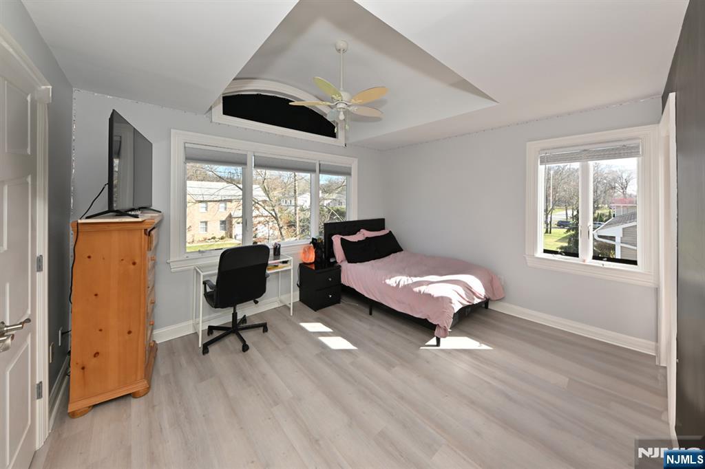 2604 Cleveland Avenue